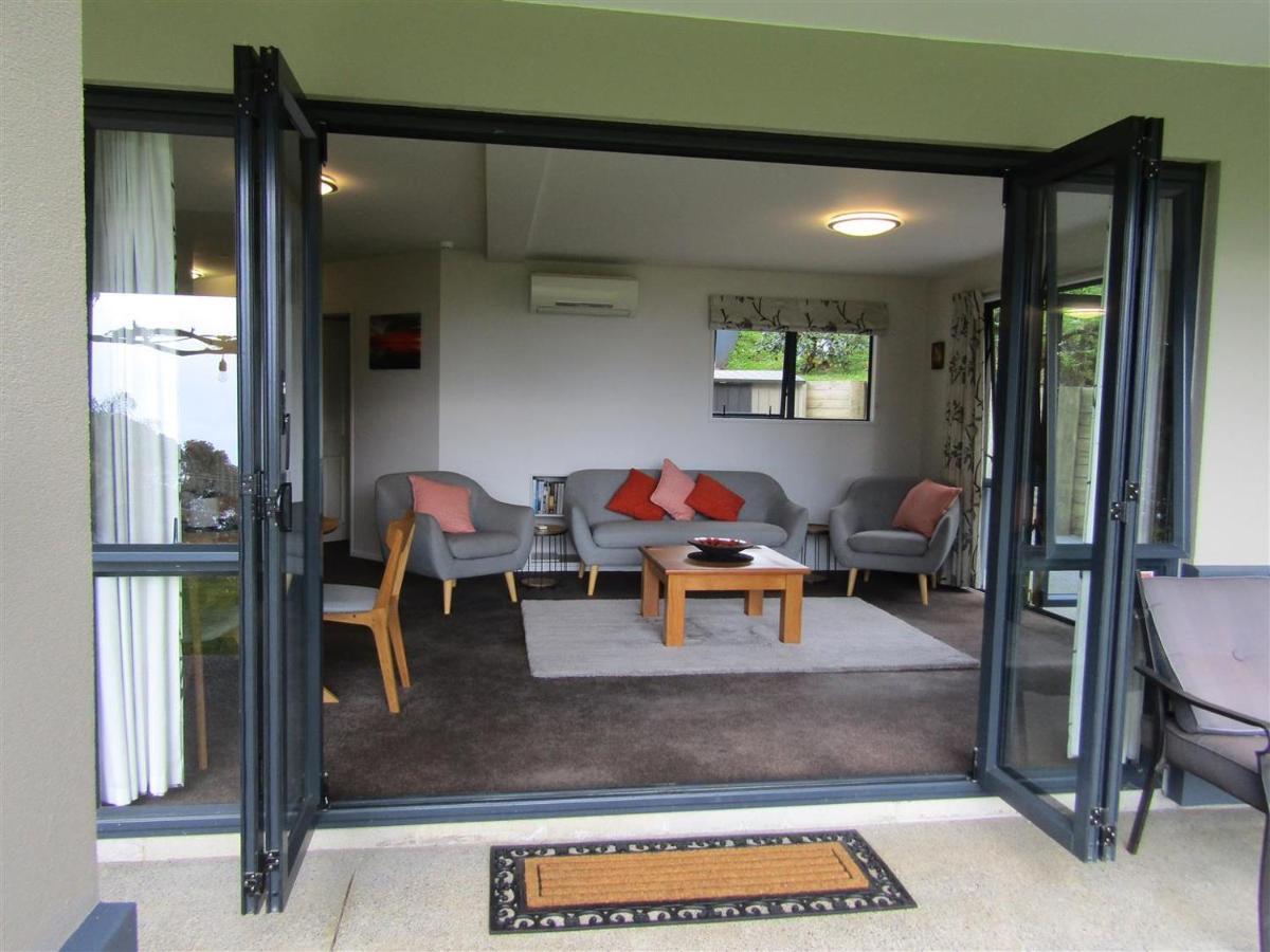 Cornwallis Palms Auckland Exterior photo
