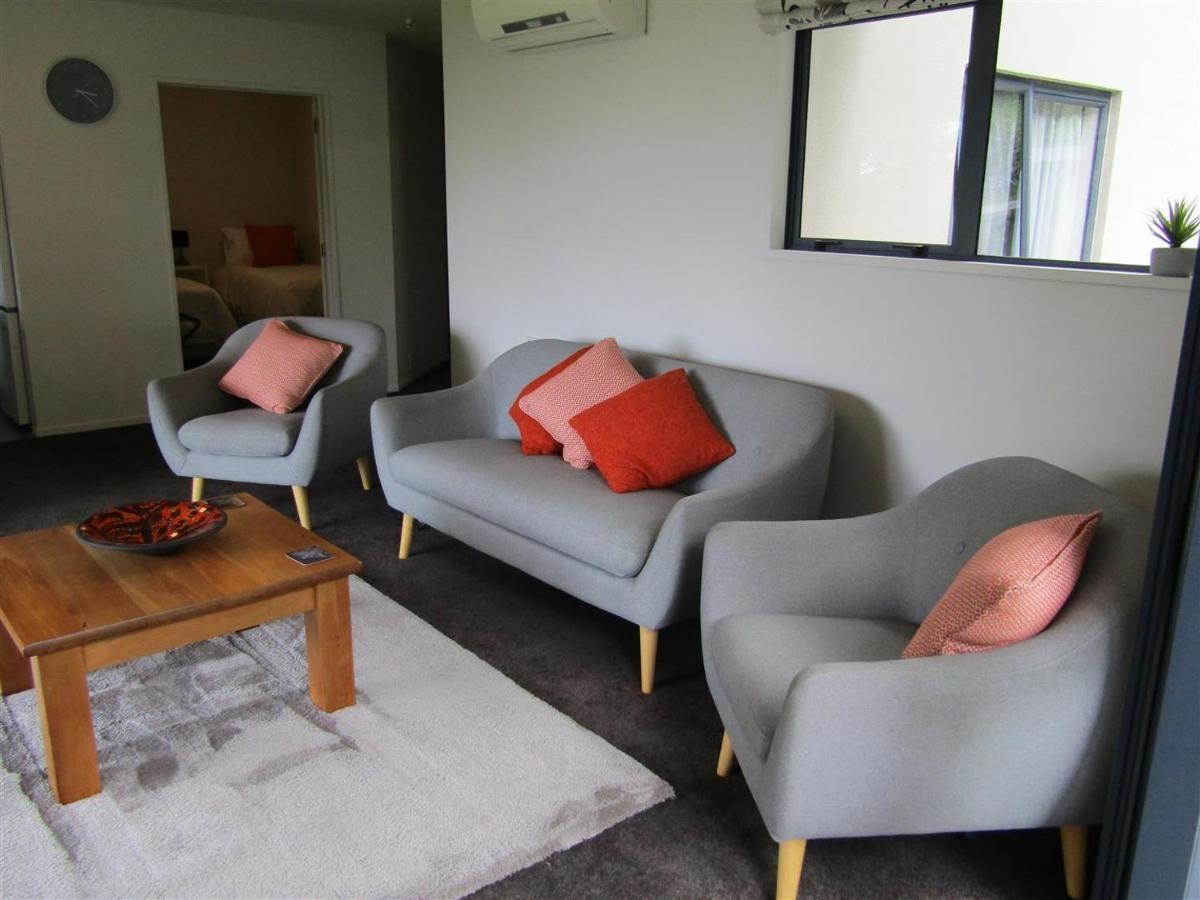 Cornwallis Palms Auckland Exterior photo